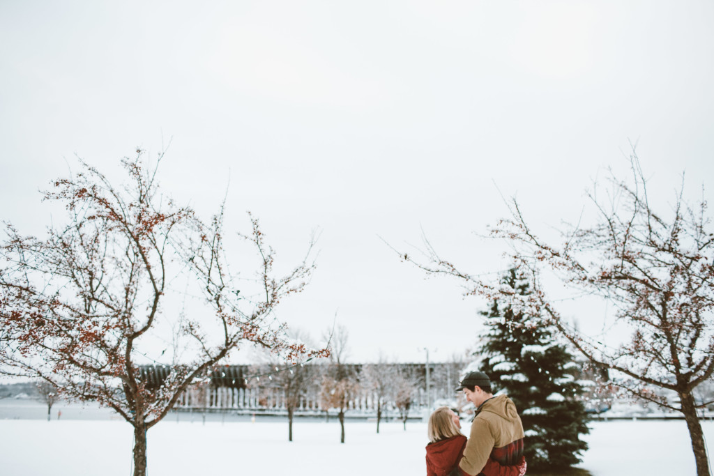 VCPhoto_B+C_Engaged_18-2