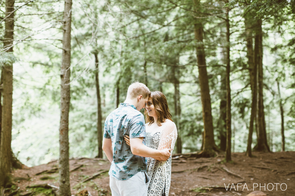 Morgan_Creek_Falls_Engagement_Natalia_Kevin_VP65