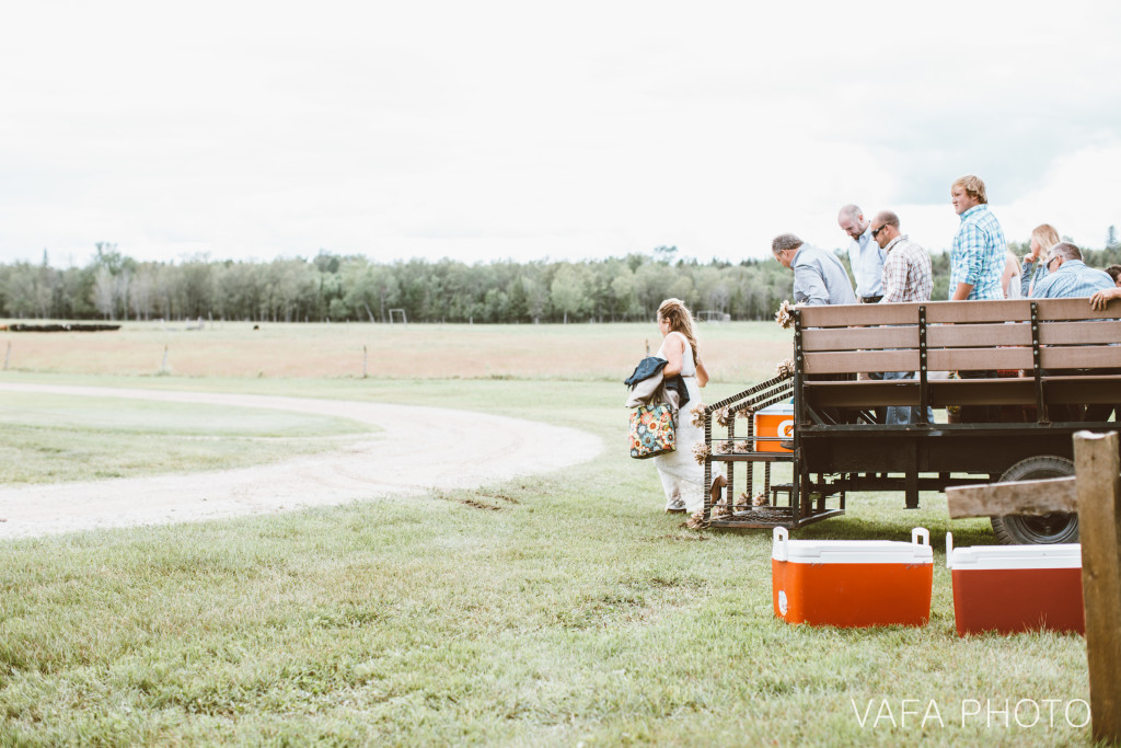 Rock_Michigan_Wedding_Cassey_Tony_VP211