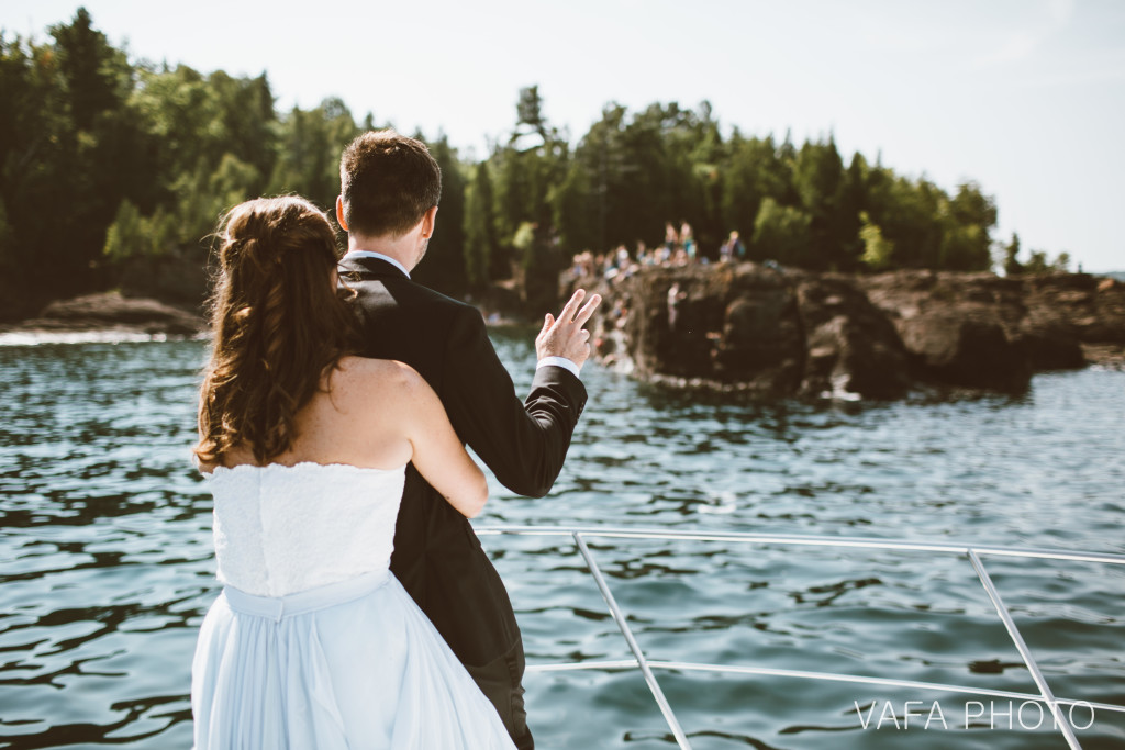 Lake_Superior_Yacht_Yard_Wedding_Melissa_Gavin_VP485