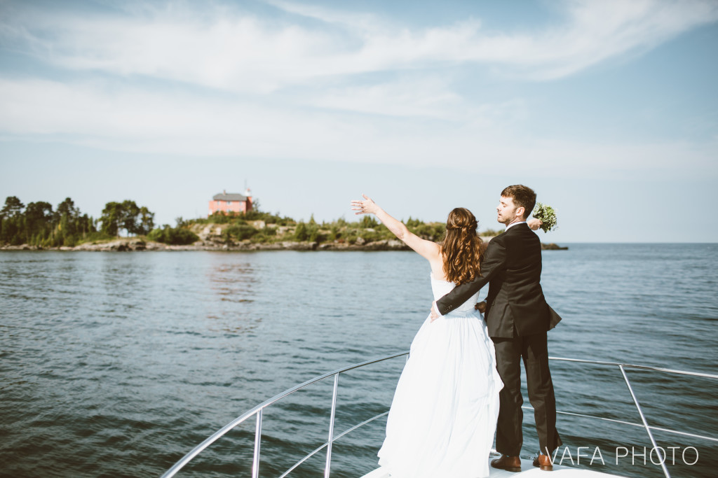 Lake_Superior_Yacht_Yard_Wedding_Melissa_Gavin_VP495