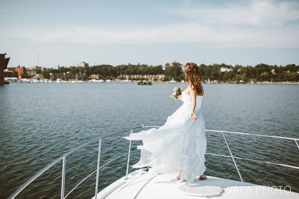 Lake_Superior_Yacht_Yard_Wedding_Melissa_Gavin_VP538