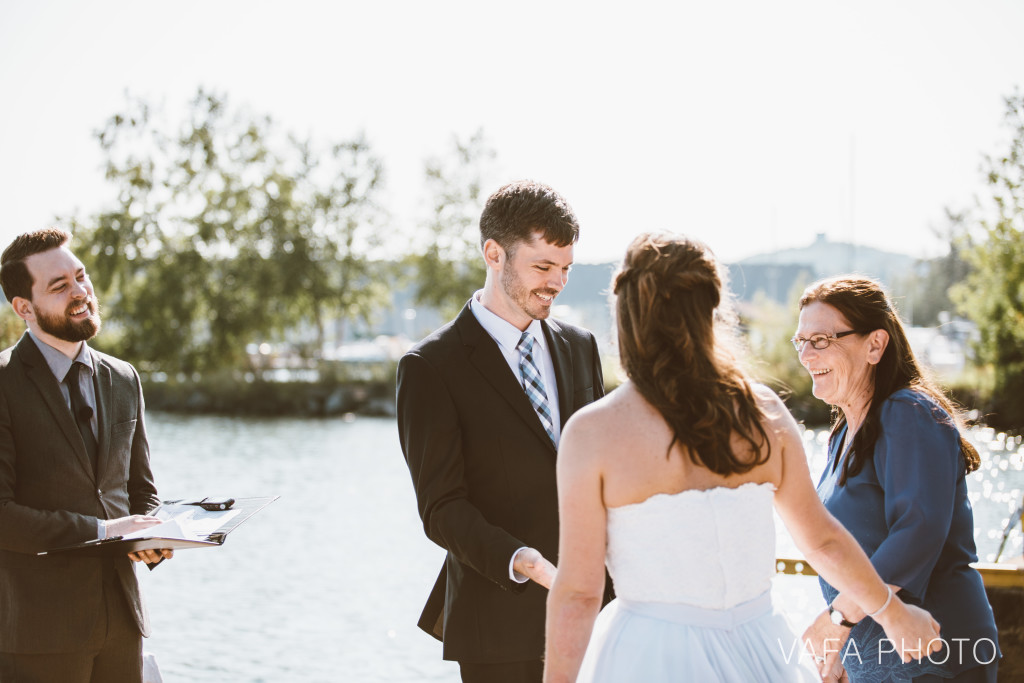 Lake_Superior_Yacht_Yard_Wedding_Melissa_Gavin_VP659