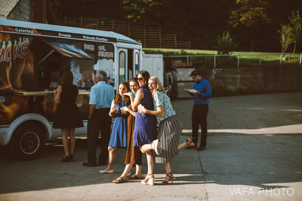 Lake_Superior_Yacht_Yard_Wedding_Melissa_Gavin_VP924