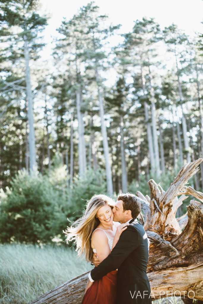 Marquette_Rooftop_Engagement_Patricia_Steven_VP184