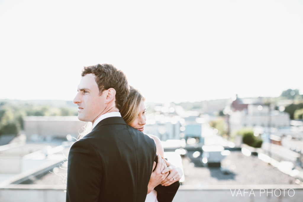 Marquette_Rooftop_Engagement_Patricia_Steven_VP258