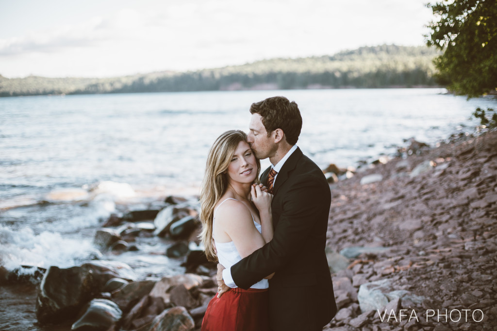 Marquette_Rooftop_Engagement_Patricia_Steven_VP64