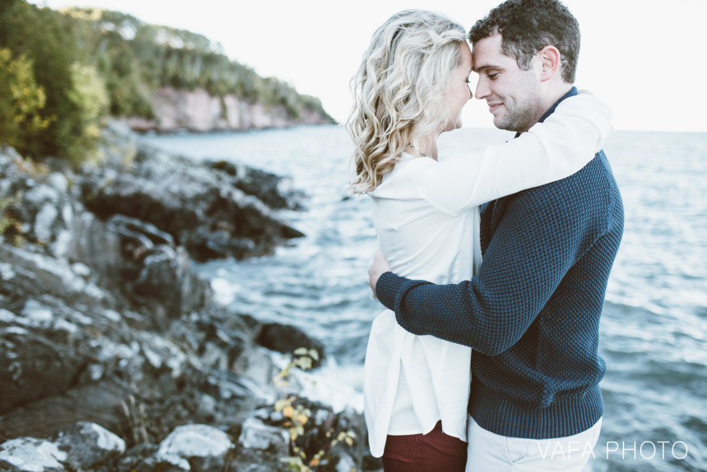 Lake-Superior-Engagement-Melissa-Joe-VP133