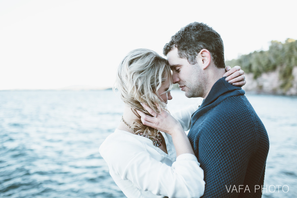 Lake-Superior-Engagement-Melissa-Joe-VP184