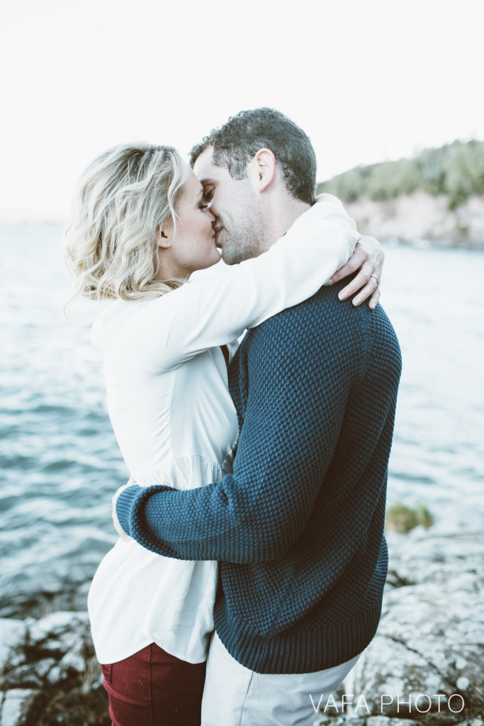 Lake-Superior-Engagement-Melissa-Joe-VP189