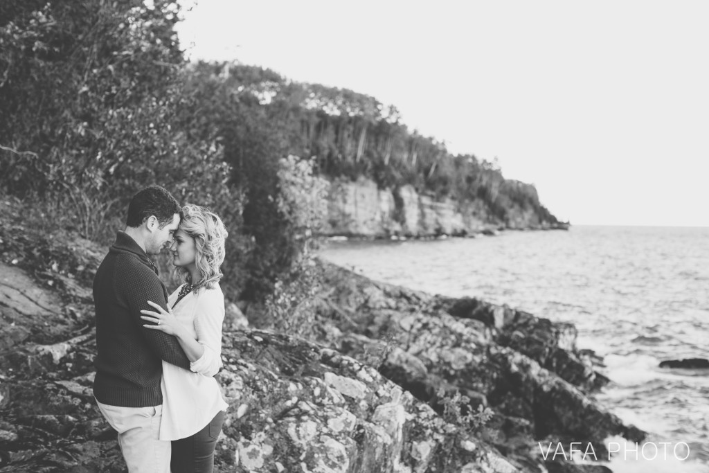 Lake-Superior-Engagement-Melissa-Joe-VP203