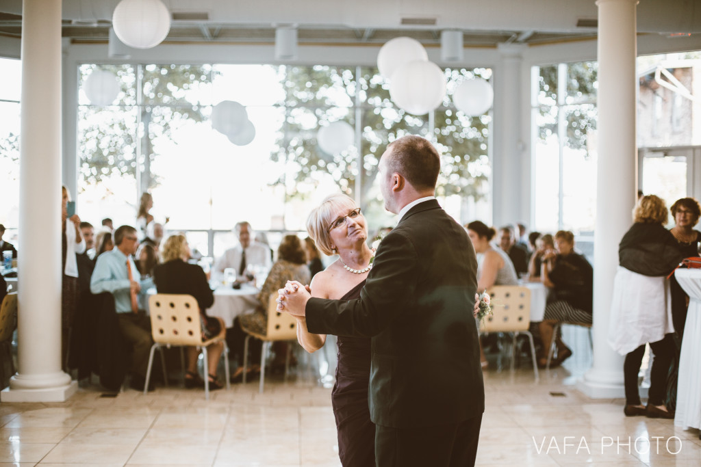 Marquette_Court_House_Wedding_Jen_Shane_VP928