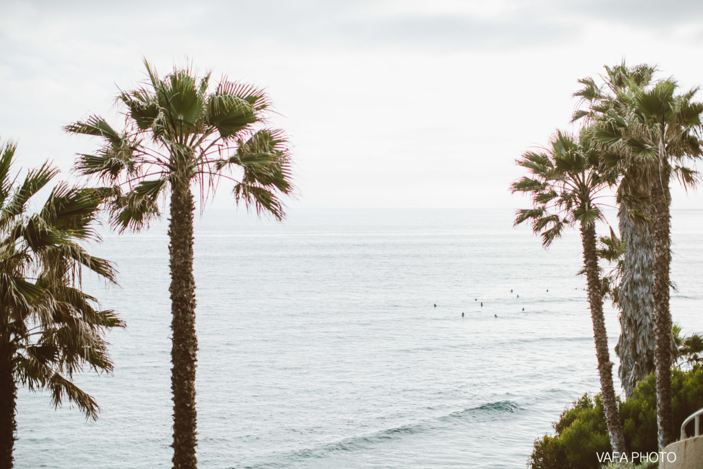 Swamis-Beach-Engagement-Melissa-Boaz-VP-1