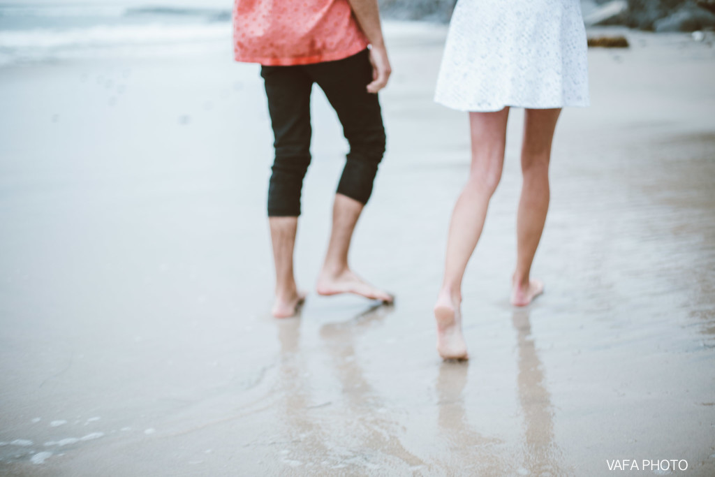 Swamis-Beach-Engagement-Melissa-Boaz-VP-129