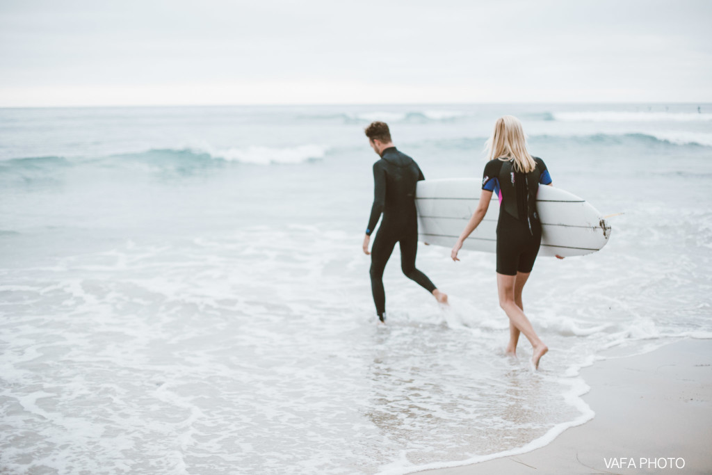 Swamis-Beach-Engagement-Melissa-Boaz-VP-143