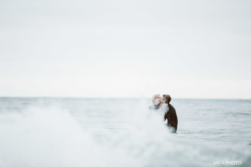 Swamis-Beach-Engagement-Melissa-Boaz-VP-153