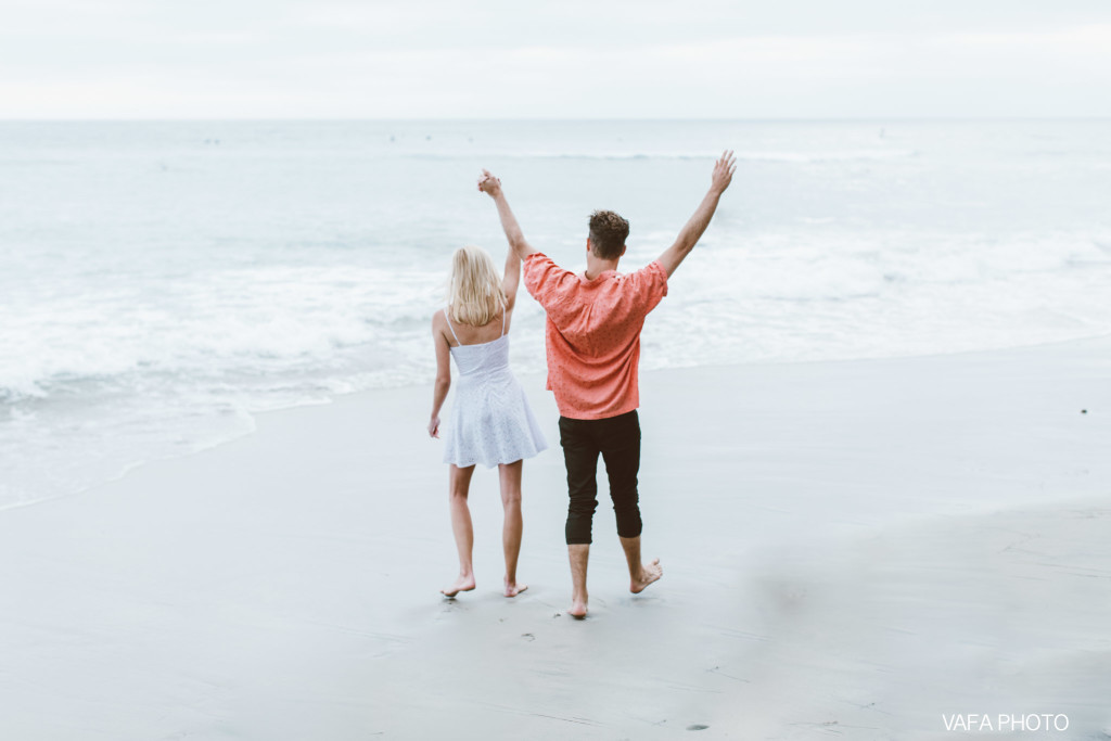 Swamis-Beach-Engagement-Melissa-Boaz-VP-23