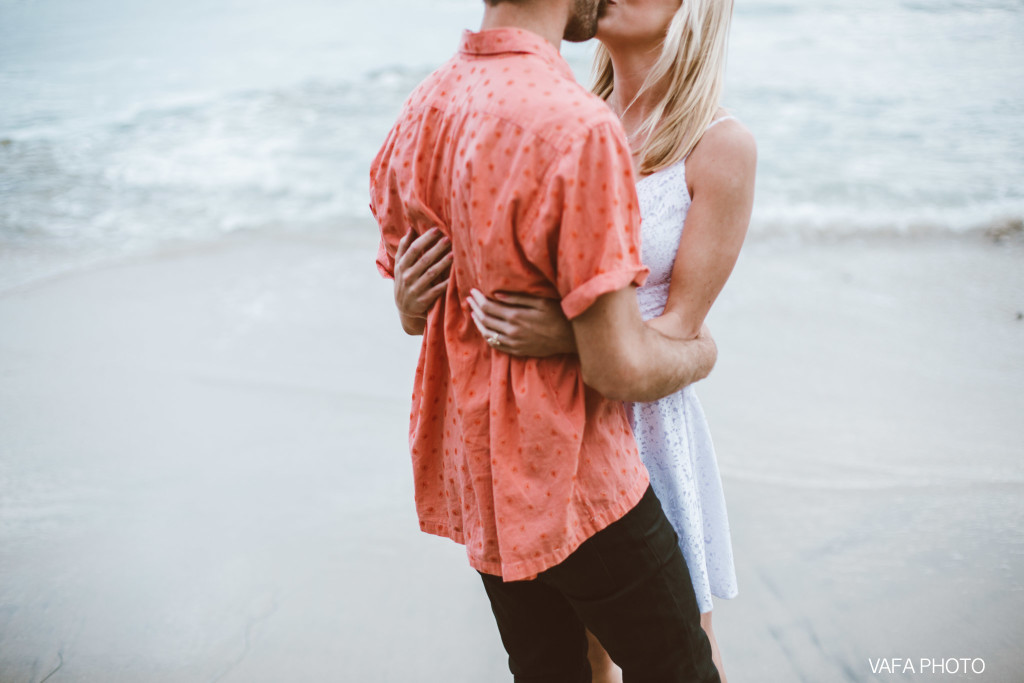 Swamis-Beach-Engagement-Melissa-Boaz-VP-44