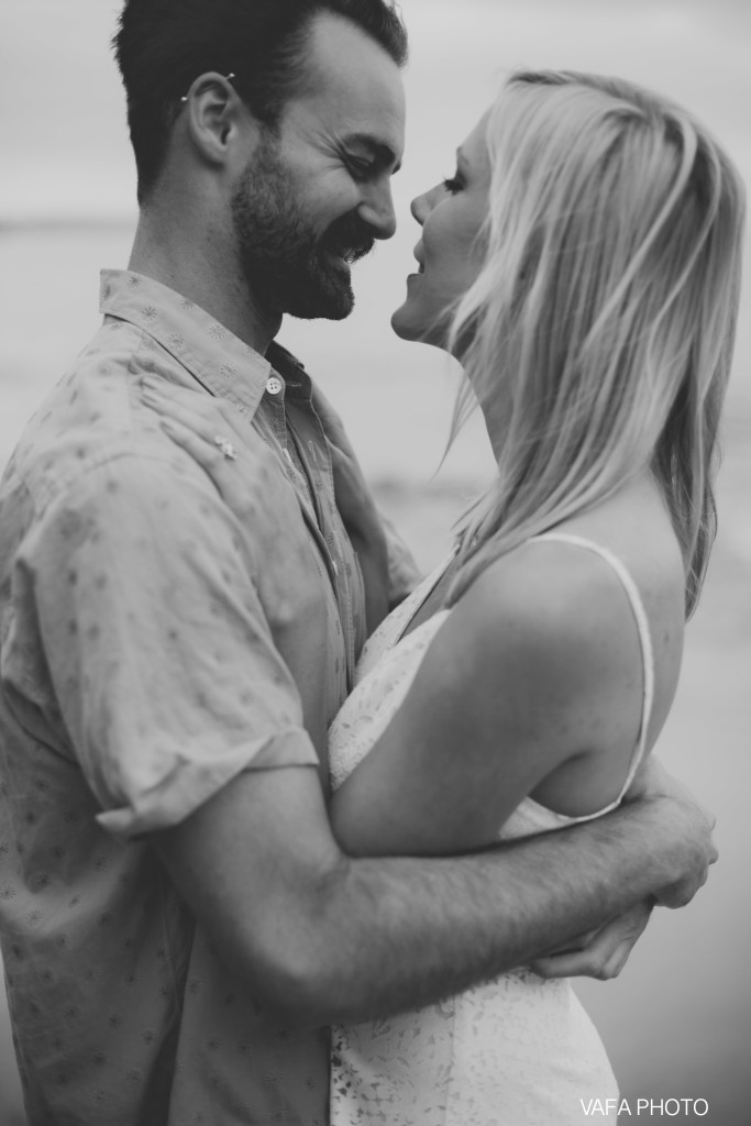 Swamis-Beach-Engagement-Melissa-Boaz-VP-54