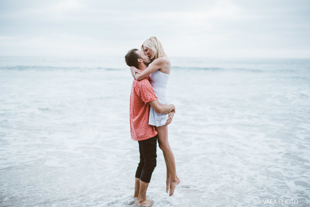 Swamis-Beach-Engagement-Melissa-Boaz-VP-73