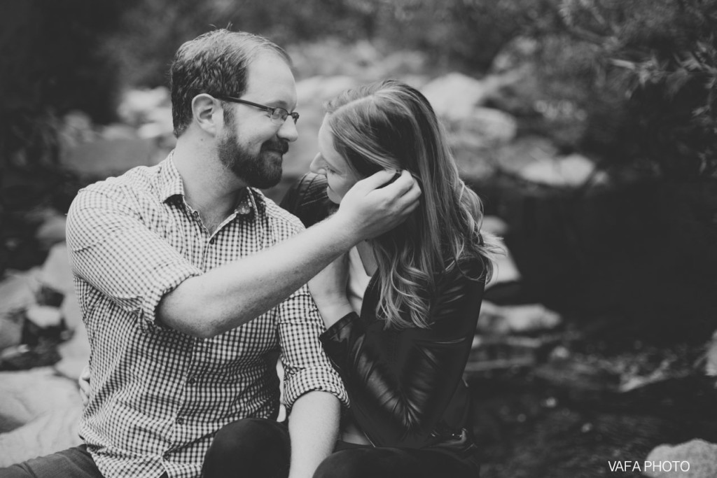 Elfin-Forest-Engagement-Lauren-Mike-VP-65