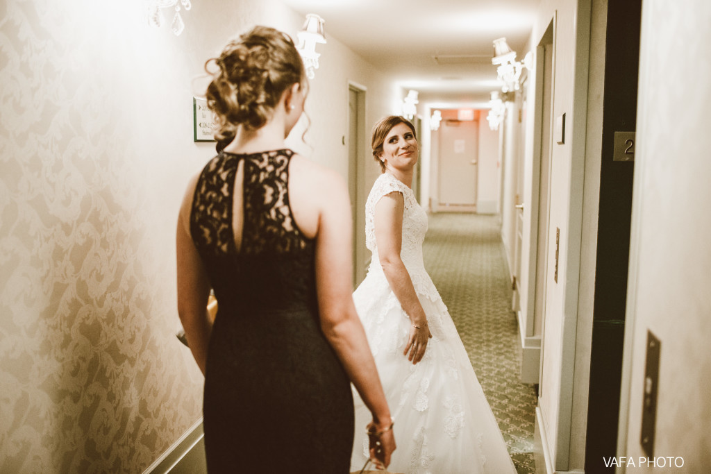 Downtown-Marquette-Wedding-Hanna-Mike-Vafa-Photo-163