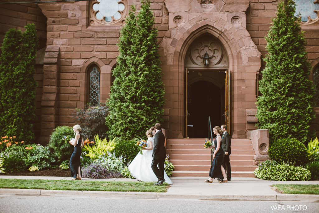 Downtown-Marquette-Wedding-Hanna-Mike-Vafa-Photo-430